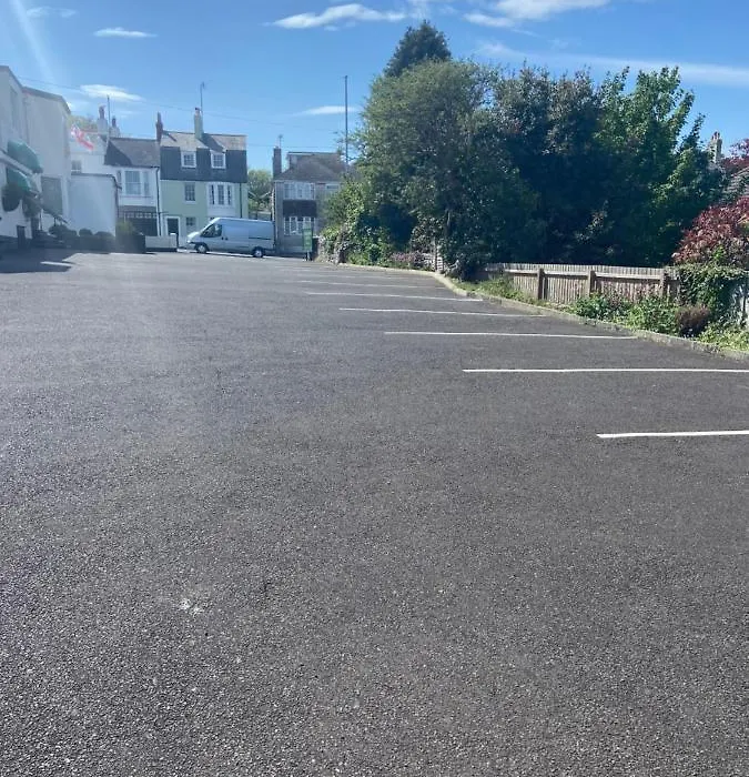 The Kingswood Guest House - Adult Only-1